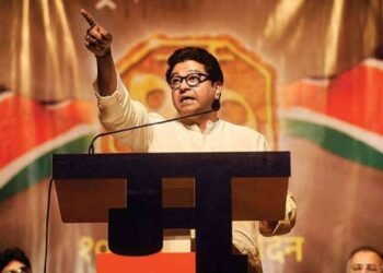 राज ठाकरे यांच्या भेटीनंतर रिक्षा संघटनांचा वाद चव्हाट्यावर