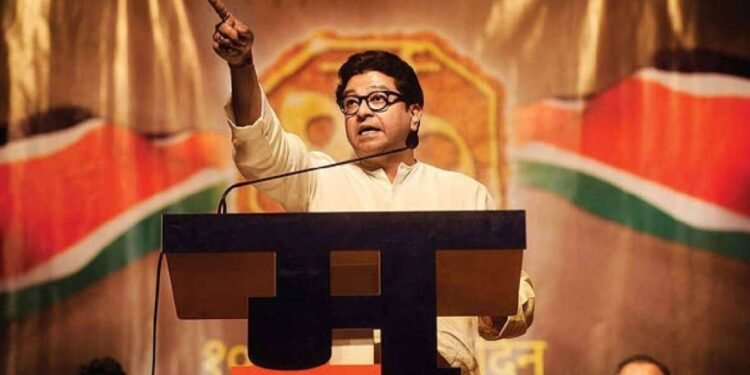 राज ठाकरे यांच्या भेटीनंतर रिक्षा संघटनांचा वाद चव्हाट्यावर