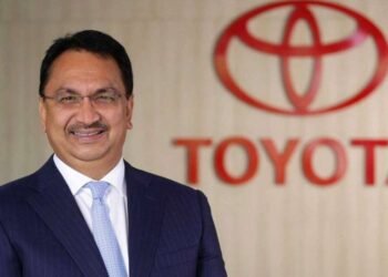 प्रसिद्ध उद्योगपती विक्रम किर्लोस्करांचं हृदय विकाराच्या झटक्यानं मृत्यू… 64व्या वर्षी घेतला अखेरचा श्वास