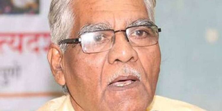 ज्येष्ठ साहित्यिक डॉ. नागनाथ कोतापल्लेंची प्रकृती चिंताजनक