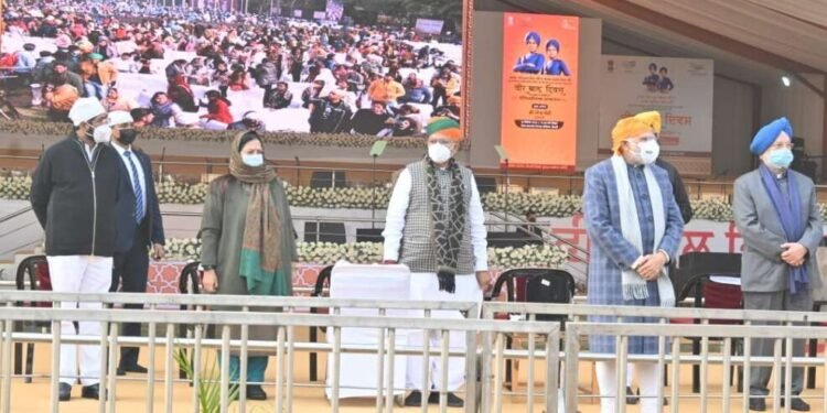 दिल्ली येथील मेजर ध्यानचंद स्टेडियम येथे आयोजित ‘वीर बाल दिवस कार्यक्रमा’तून लाईव्ह