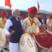जेंव्हा पंतप्रधान नरेंद्र मोदी ढोल वाजवतात…