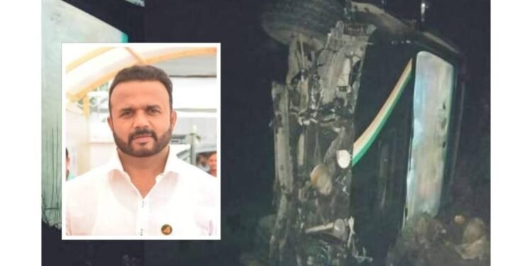 आमदार जयकुमार गोरेंच्या गाडीला भीषण अपघात; कार 30 फूट खोल खड्ड्यात कोसळली…