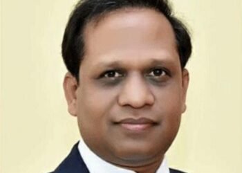 सोलापूर:- जिल्हा आरोग्य अधिकारी डॉ.शीतलकुमार जाधव निलंबित -आरोग्यमंत्र्यांनी डॉ.तानाजी सावंत यांची विधानपरिषदेत माहिती