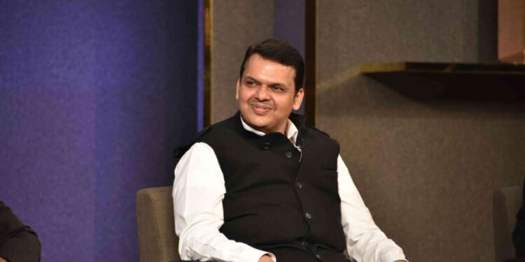 नव्या लोकायुक्त कायद्याला मंत्रीमंडळाची मंजुरी, देवेंद्र फडणवीस यांची घोषणा…