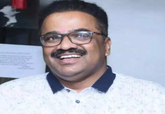 सोलापूर जिल्हा परिषदेतील निलंबित शिक्षणाधिकारी किरण लोहार पुन्हा चर्चेत…शिक्षण विभागामध्ये गोंधळ