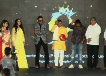 LIVE :- महाराष्ट्र किंग ॲंड क्विन पारितोषिक वितरण सोहळा