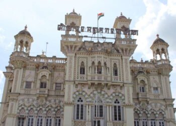 सोलापूर:- मनपा ची  थकीत मिळकत कराच्या वसुली व कारवाई धडक मोहीम तीव्र…