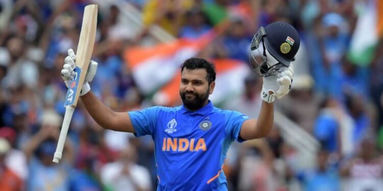 कॅप्टन रोहितची कमाल, सनथ जयसूर्याचा खास रेकॉर्ड मोडला…