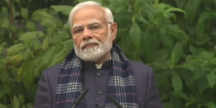 प्रजासत्ताक दिन 2023 साठी NCC कॅडेट्स, NSS स्वयंसेवक आणि कलाकारांशी संवाद.