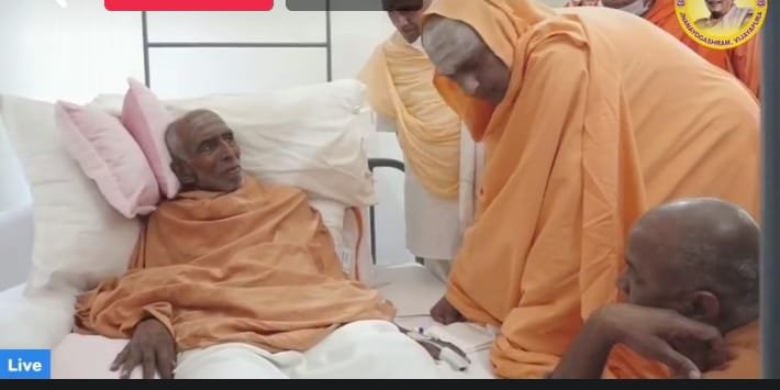 विजयपूर :- श्री सिद्धेश्वर स्वामीजींची प्रकृती स्थिर, आज सायंकाळी 7 वाजता देणार दर्शन