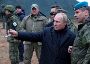 पुतीन यांच्याकडून 36 तासांसाठी शस्त्रसंधीची घोषणा; ‘या’ कारणाने घेतला निर्णय…