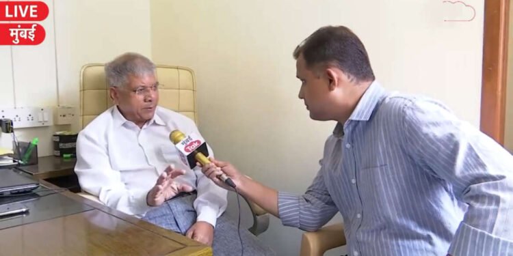 प्रकाश आंबेडकर- ठाकरेंसोबतची बोलणी फिस्कटली? शिंदेंच्या भेटीत काय झालं?