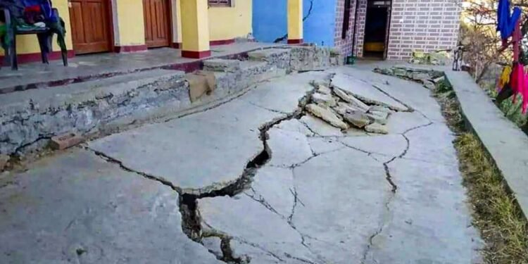 जोशीमठची अशी अवस्था होण्यामागे नेमकं काय कारण? CSIRचे माजी महासंचालक शेखर मांडेंनी सांगितल्या महत्वाच्या गोष्टी