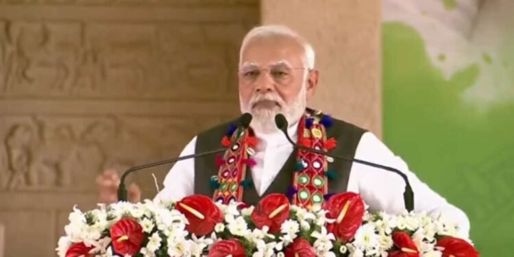 Live – पंतप्रधान नरेंद्र मोदी कलबुर्गी येथून लाईव्ह…