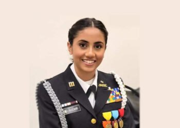 महाराष्ट्राच्या एका शेतकरी कन्येने उत्तुंग भरारी घेतली आहे…