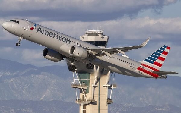 अमेरिकेतील विमानसेवा ठप्प,सर्व्हरमध्ये बिघाड,सायबर अटॅकची शक्यता…