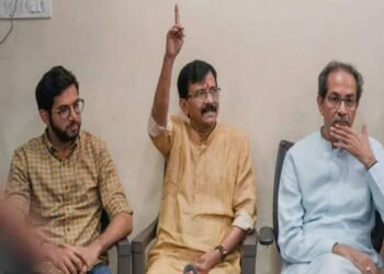 नागपूरमध्ये नाट्यमय घडामोडीत ठाकरे गटाची माघार; गंगाधर नाकाडे म्हणाले, ‘कुणी गेम केला…’