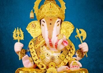 दगडूशेठ गणपती मंदिरात गणेश जन्म सोहळा, सुवर्णपाळण्यातील गणेश जन्माचे खास फोटो…