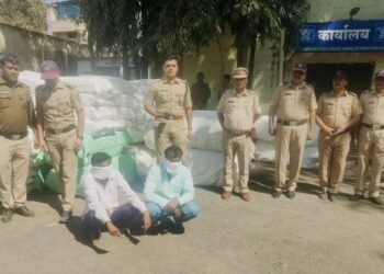 अहमदपुरात दहा लाखाचा गुटखा जप्त, चार जणांला अटक, दोन आरोपी फरार