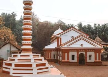 छत्रपती शिवाजी महाराजांनी बांधलेल्या गोव्यातील सप्तकोटेश्वरच्या मंदिराचा जीर्णोद्धार…