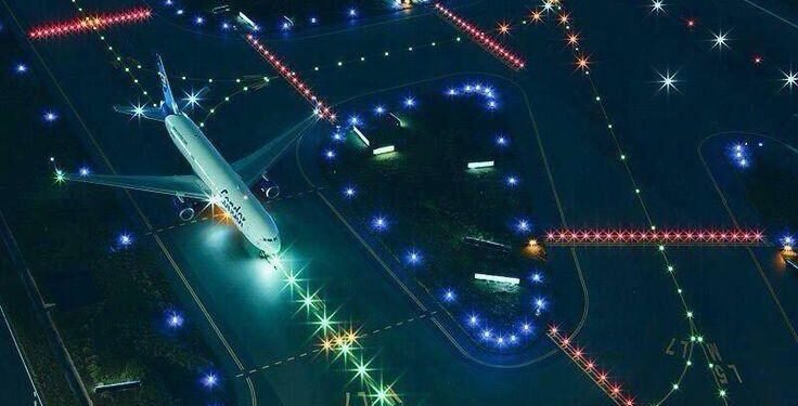 शिर्डी विमानतळाला नाईट लँडिंगचा परवाना, देवेंद्र फडणवीसांनी मानले पंतप्रधान मोदींचे आभार…