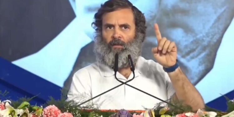 अखेर राहुल गांधींनीही पंतप्रधान नरेंद्र मोदी यांच्या नेतृत्वाखाली काश्मीर पूर्णपणे तिरंग्यासोबत असल्याचे मान्य केले…