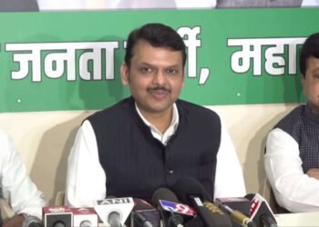 LIVE | फडणवीस यांचा मुंबईत माध्यमांशी संवाद…