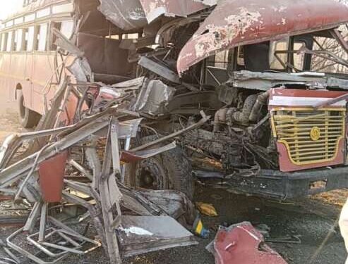 मुखेड शिरुर रोडवर भिषण अपघात बसचालक गंभीर, कंटनेर चालक फरार…