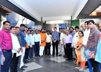 तुळजापूर :- तिर्थक्षेञ विकास आराखड्यासाठी शिर्डी संस्थान ला जिल्हाधिकारीची शिष्ट मंडळा सह भेट…