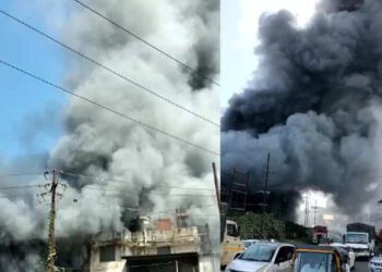 बदलापूर एमआयडीसीत भीषण आग, संपूर्ण केमिकल कंपनी जळून खाक, काही कामगार जखमी