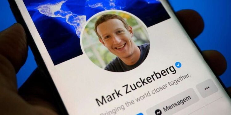 फेसबुकवर ब्ल्यू टिकसाठी आता ट्विटरपेक्षाही जास्त पैसे मोजावे लागणार…