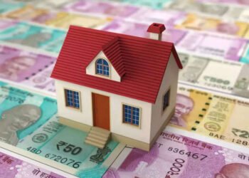 घर खरेदीदारांसाठी मोठी बातमी! PM आवास योजनेबाबत अर्थमंत्र्यांची मोठी घोषणा