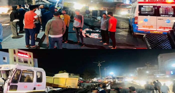 पुणे-सोलापूर हायवेवर भीषण अपघात !