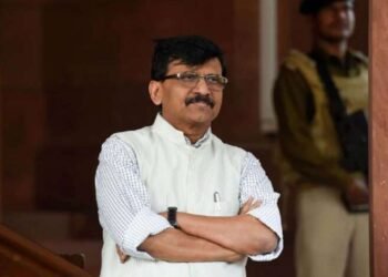 संजय राऊत यांना जीवे मारण्याची धमकी ? गृहमंत्र्यांना पत्र…