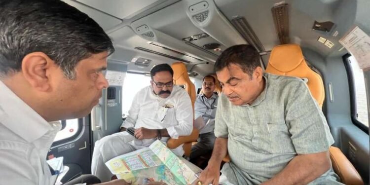 श्री संत ज्ञानेश्वर महाराज पालखी मार्गाची केंद्रीय मंत्री नितीन गडकरी यांनी केली पाहणी ….