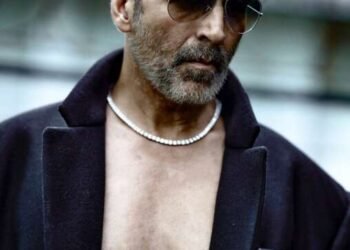 ‘बडे मियां छोटे मियां’ या शूटिंगदरम्यान खिलाडी अक्षय कुमारला दुखापत झाली आहे….