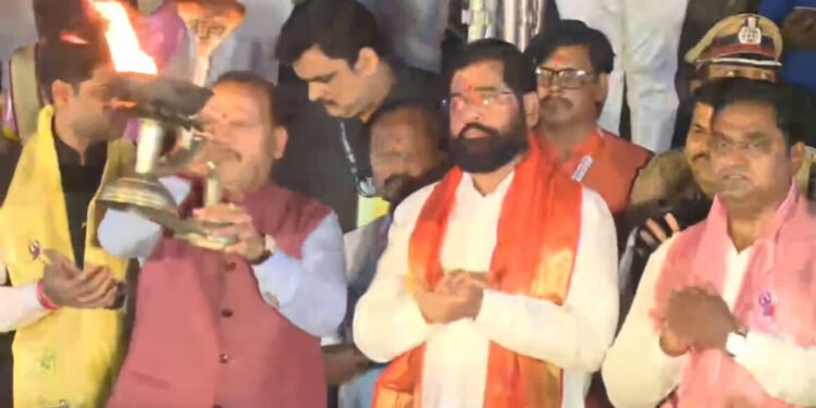 Live :- अंबरनाथ येथे आयोजित ‘शिवमंदिर आर्ट फेस्टिवल’मधून लाईव्ह….