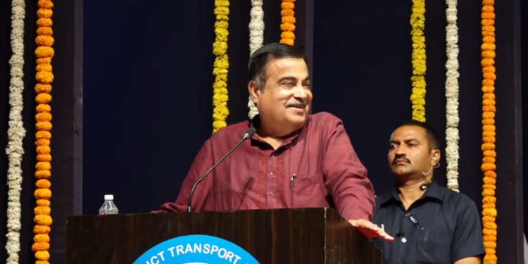 नाशिक ट्रान्सपोर्ट असोसिएशन, नाशिक आयोजित ‘ऑटो अँड लॉजिस्टिक एक्स्पो’ चे उद्घाटन….