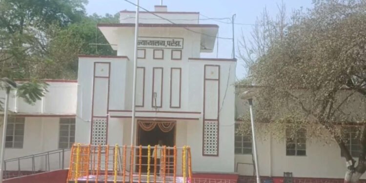 परंडा :- अतिरिक्त जिल्हा सत्र न्यायालयाचे उद्घाटन आणि E न्यायालय प्रणालीच्या कामाची उच्च न्यायालयाच्या न्यायमूर्तींकडून पाहणी….