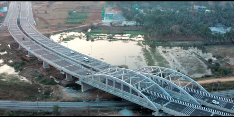 2014 ते 2023 पर्यंत, सरकारने कर्नाटक राज्यात राष्ट्रीय महामार्गाच्या उभारणीसाठी ₹ 2 लाख कोटी रुपये खर्च….