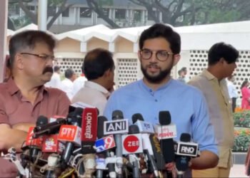 LIVE :- शिवसेना नेते, आ.आदित्य ठाकरे यांचा प्रसार माध्यमांशी संवाद….