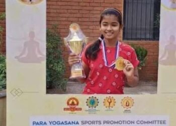 आभा गणेश मुंडेने पहिल्या राज्यस्तरीय दिव्यांग योगासन स्पर्धेत मिळवले सुवर्णपदक…