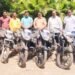दोन सहराईत दुचाकी चोरांना अटक पावणे सहा लांखाच्या चोरीच्या १२ दुचाकी हस्तगत