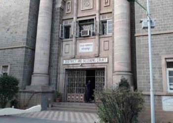 सोलापुर कोर्टात ऑनलाईन दाखल केलेल्या सात खटल्यांचा सुनावणीच्या पहील्याच दिवशी निकाल…