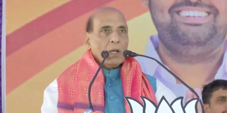 राजनाथ सिंह यांची श्रीरंगपट्टणम, कर्नाटक येथे जाहीर सभा.