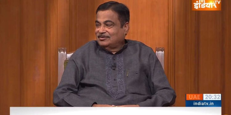 आपकी अदालत – नितीनगडकरी – इंडिया टीव्हीवर रजत शर्मासोबत ‘आप की अदालत’मधून थेट.