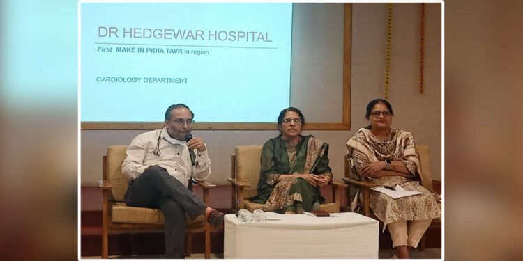 हृदय शस्त्रक्रिया न करता वृद्ध रुग्णाच्या हृदयात मेक इन इंडियाचा वॉल बसविण्याची मराठवाड्यातील पहिली शस्त्रक्रिया…..