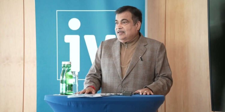 फेडरेशन ऑफ ऑस्ट्रियन इंडस्ट्रीज, इन्सब्रक, ऑस्ट्रिया द्वारा आयोजित ऑस्ट्रियन कंपन्यांशी संवाद….