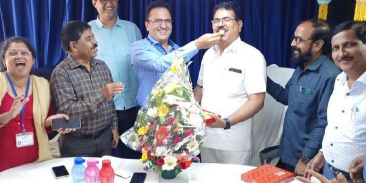 “मंत्रालय बँकेच्या उपाध्यक्षपदी सुनिल खाडे यांची बिनविरोध निवड…!”